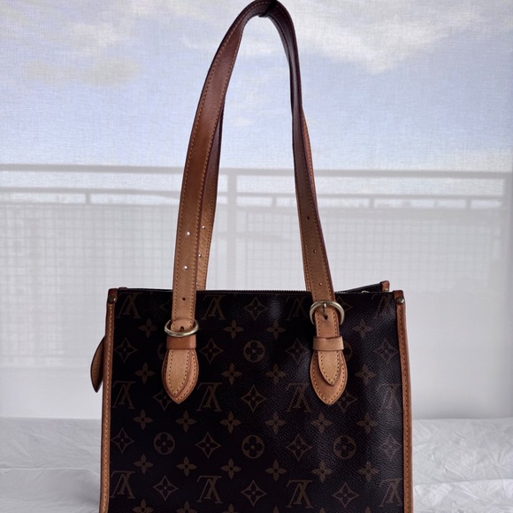 Louis Vuitton Monogram Popincourt Haut - Picture 2 of 16